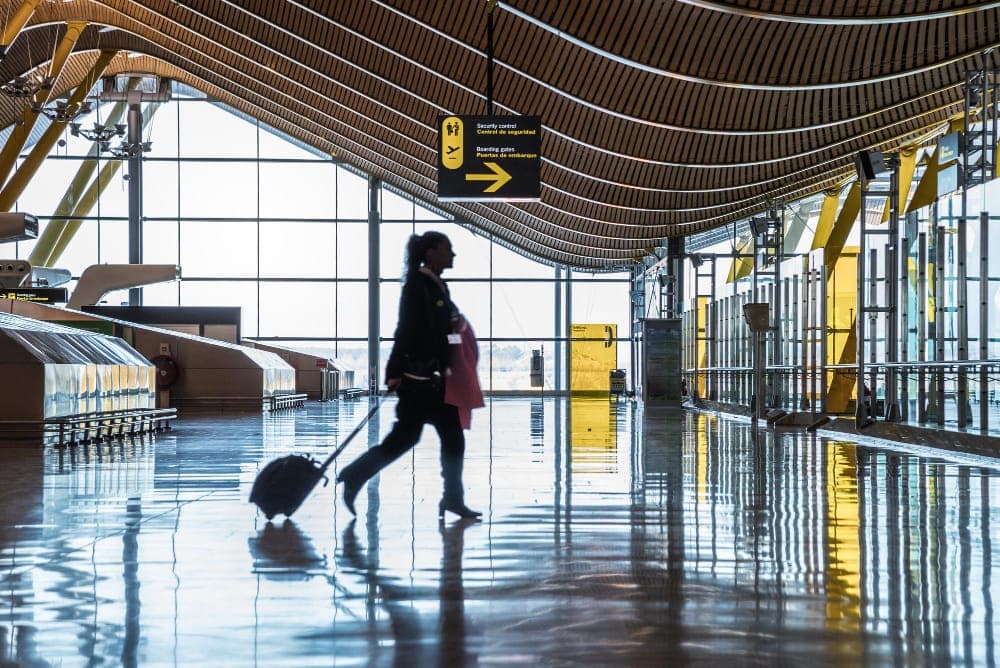 Airports & Transit Hubs